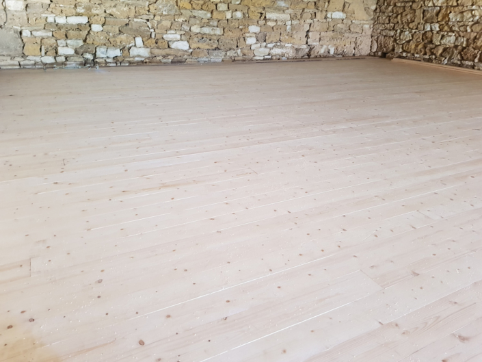 Pose plancher et parquet - Menuiserie Manu Barraud - Saint Martin des Fontaines